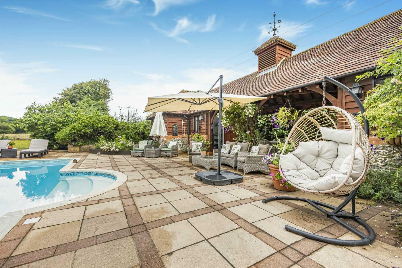 Skirmett, Henley-On-Thames